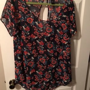 Torrid Size 1 Navy Floral Print Top